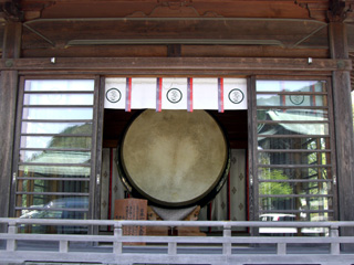 宮地嶽神社・大太鼓
