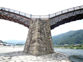 錦帯橋